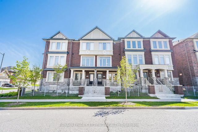 529 Old Harwood Avenue, Ajax