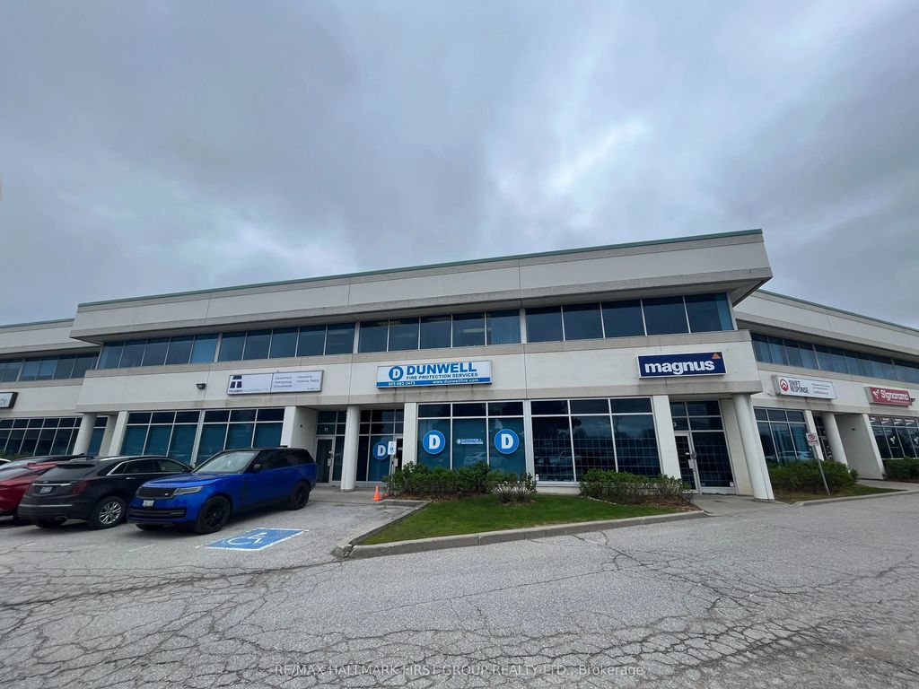 1815 Ironstone Manor 12, Pickering