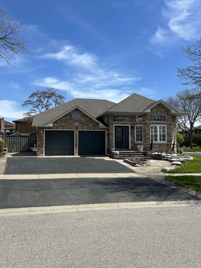 99 Goodman Drive, Oshawa