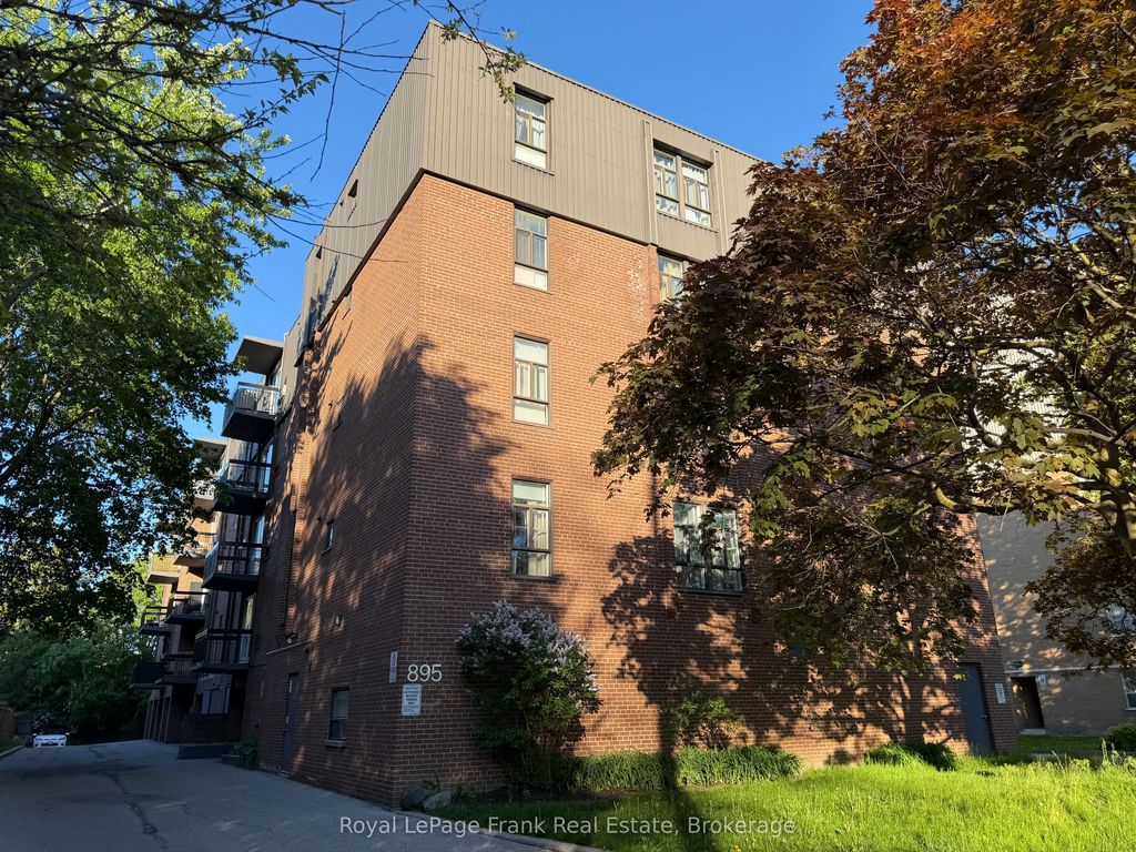 895 Kennedy Road 402, Toronto E04