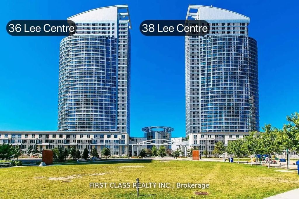 36 Lee Centre Drive 3006, Toronto E09