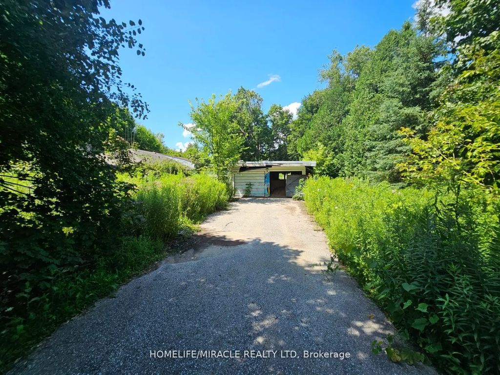 346 Taunton Route W, Ajax