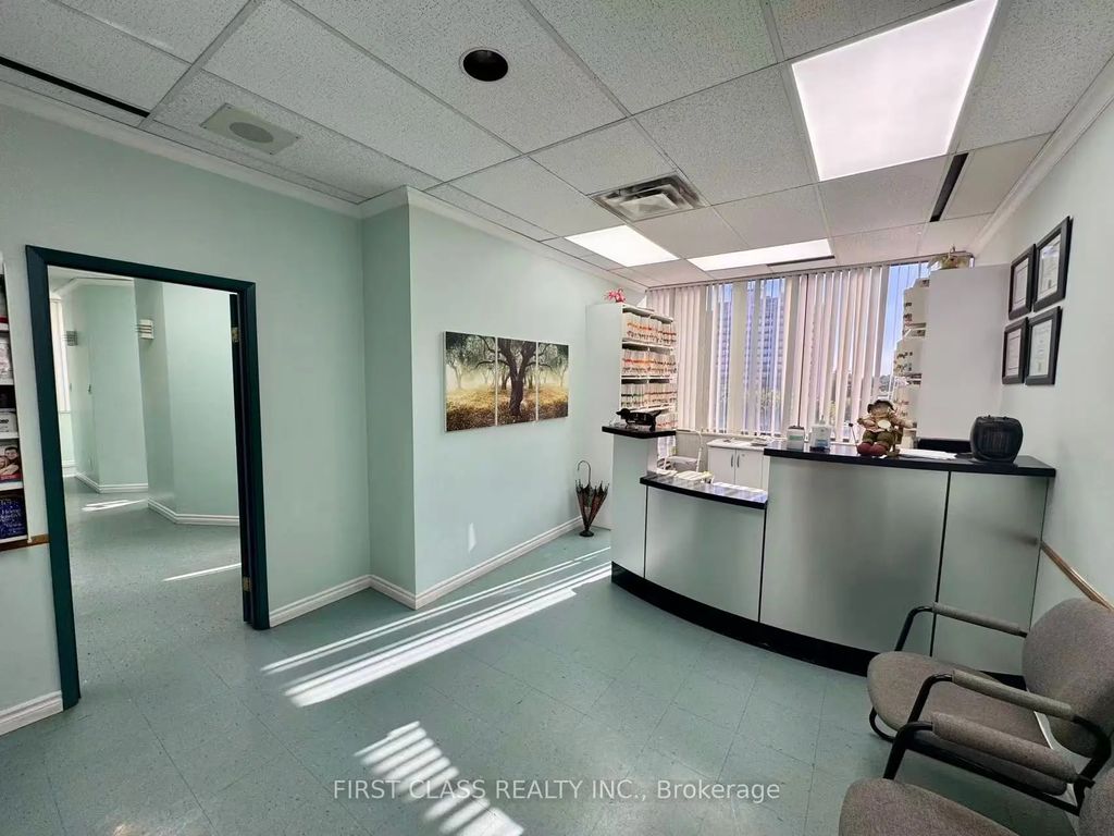 4002 Sheppard Avenue E 412, Toronto E07