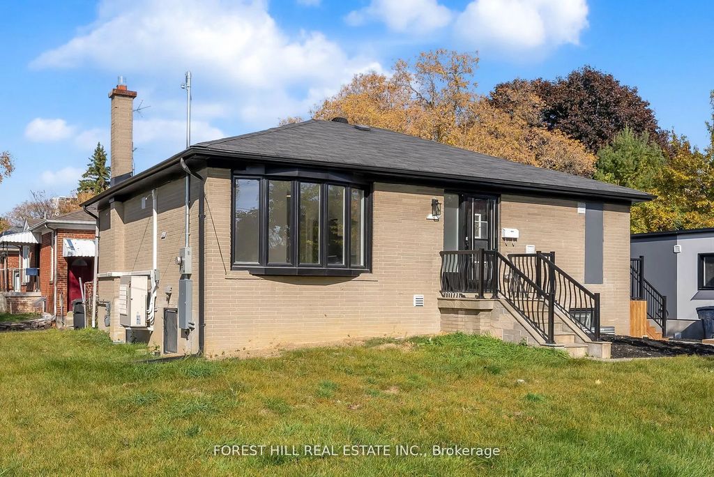 105 Galloway Road Unit D, Toronto E10