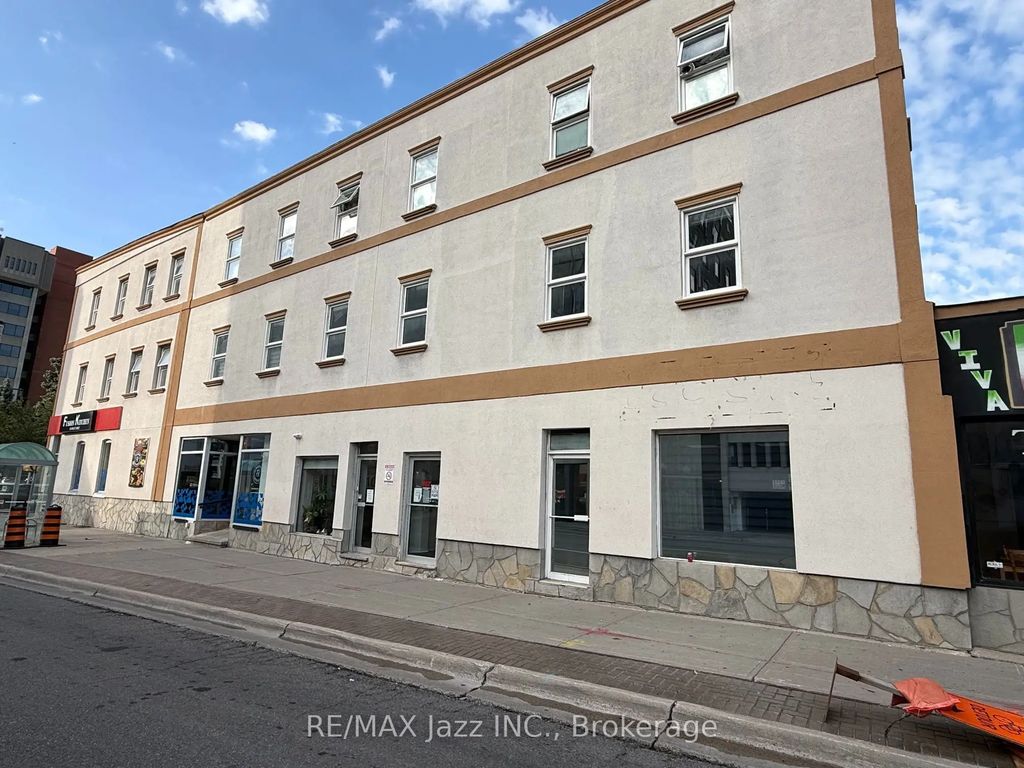 10 Centre Street N, Oshawa