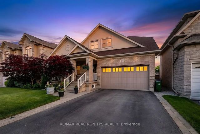 25 Leafield Drive, Toronto E05
