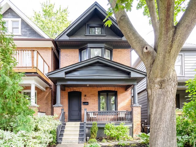 92 Dagmar Avenue, Toronto E01