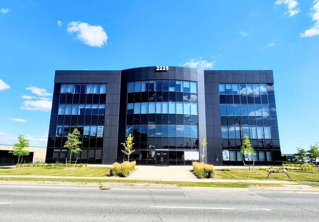 2225 Markham Road 102, Toronto E11
