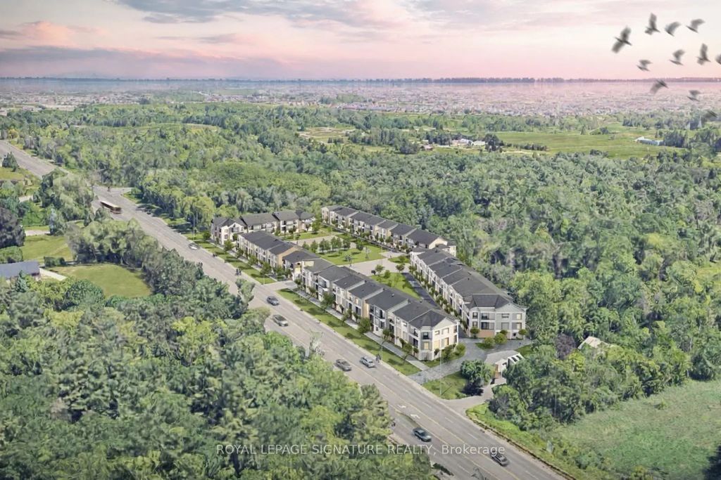 649 Taunton Road W, Ajax