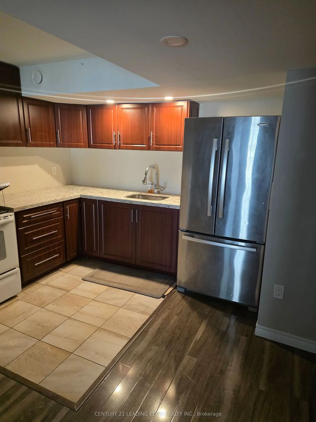 84 Hibbard Drive Bsmt, Ajax