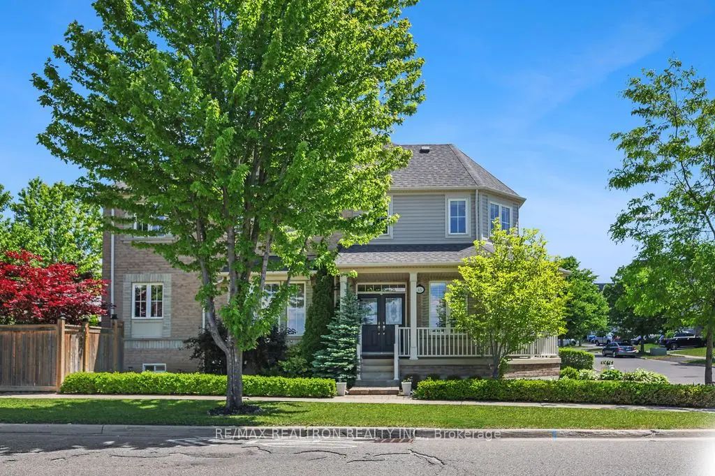 15 Turnerbury Avenue, Ajax