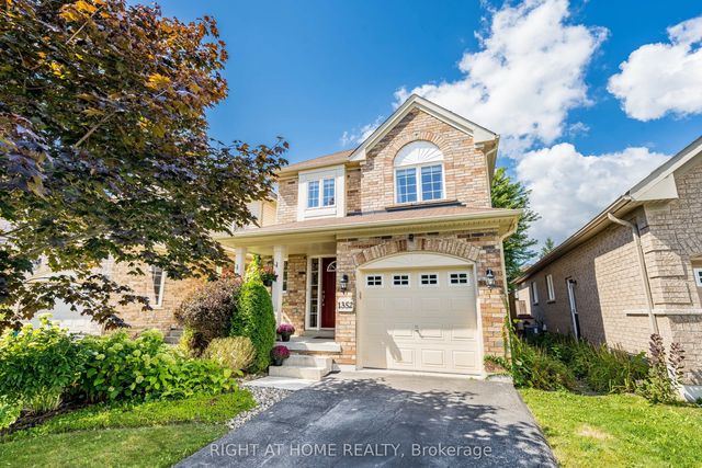 1352 Wadebridge Crescent, Oshawa