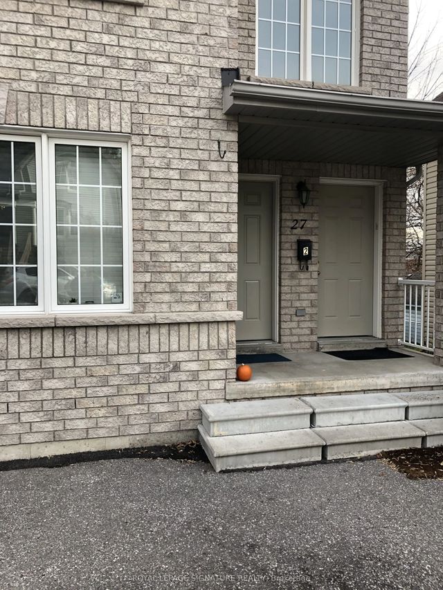 27 Nassau Street 2, Oshawa