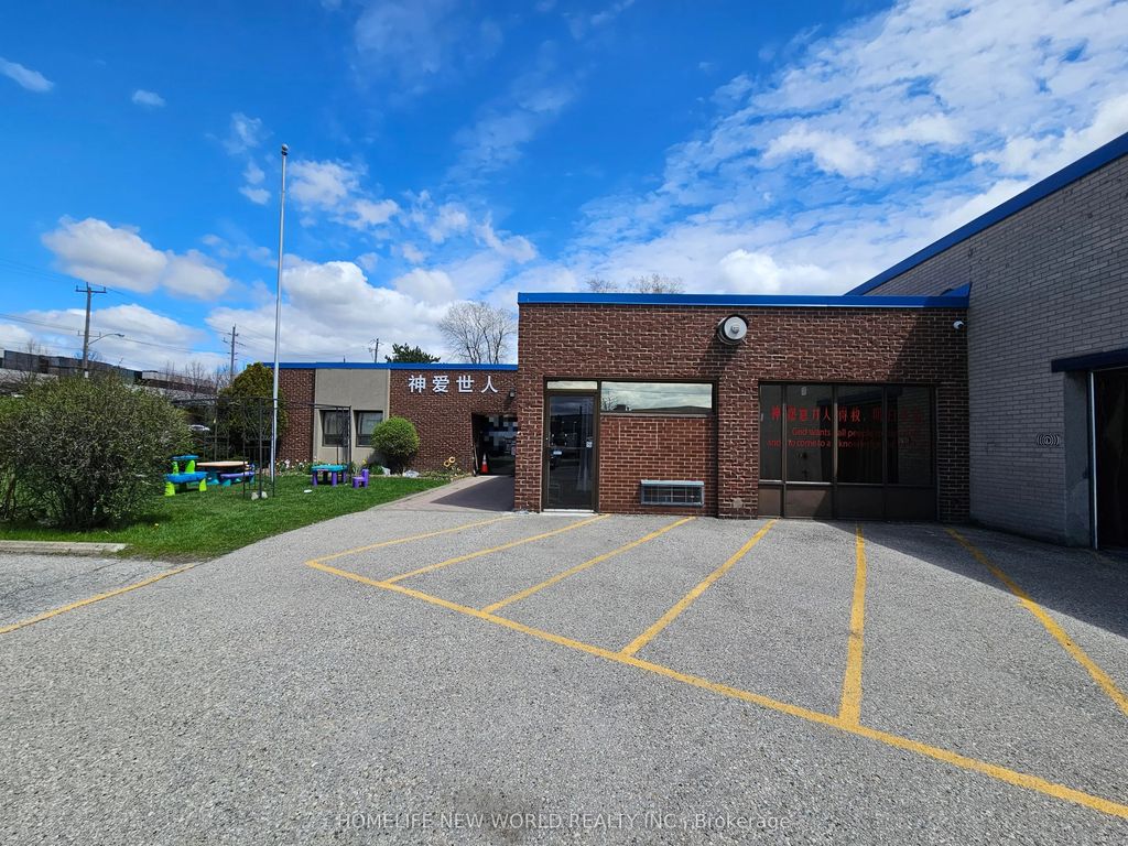 305 Progress Avenue, Toronto E09