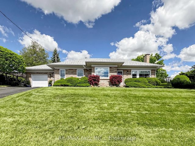 83 Stevenson Road N, Oshawa