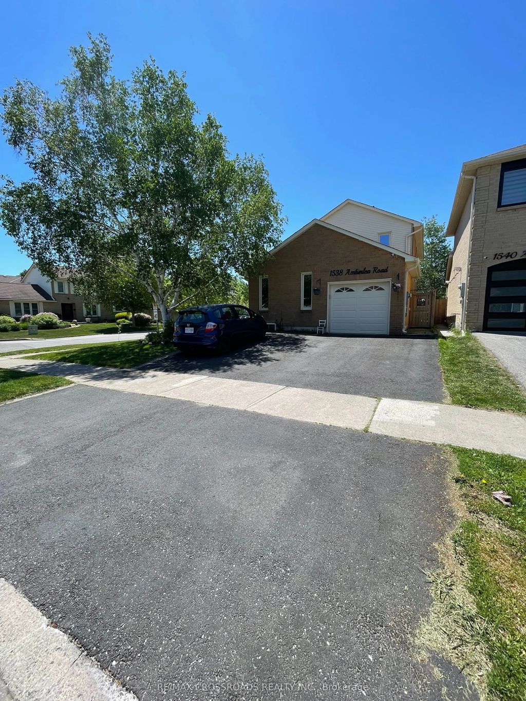 1538 Amberlea Road, Pickering