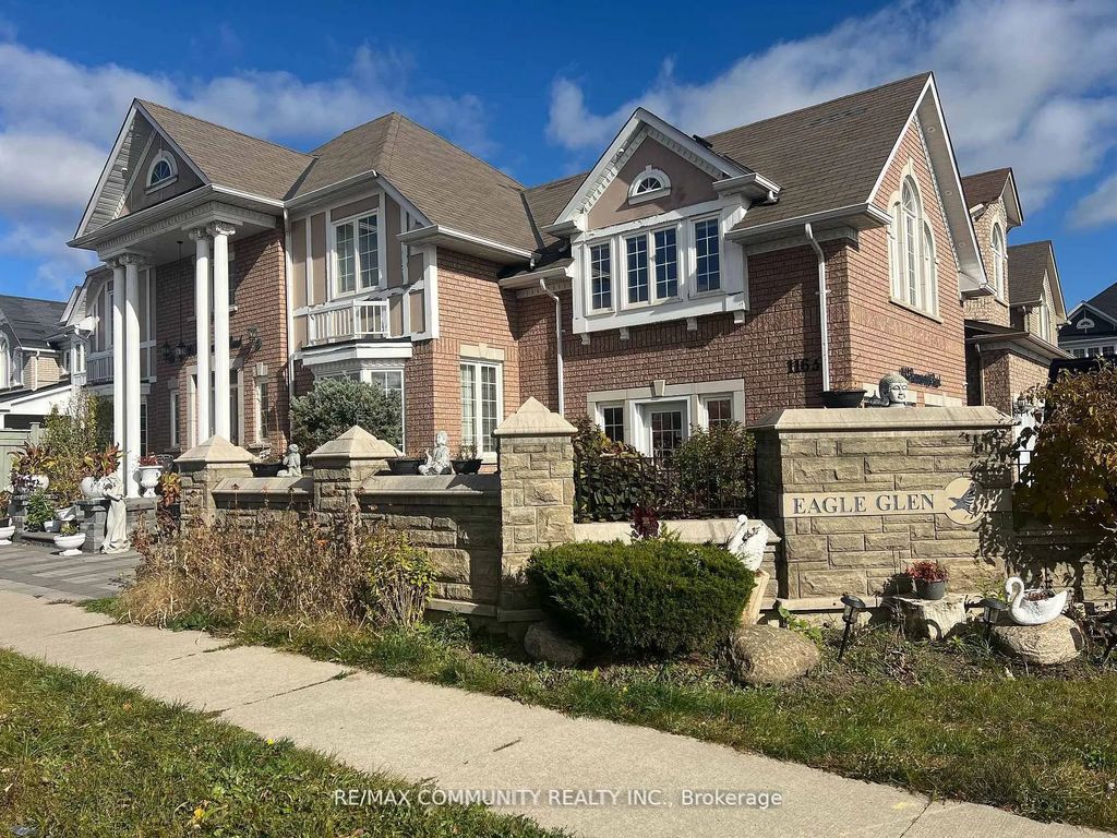 1163 Ravenscroft Road Basement, Ajax