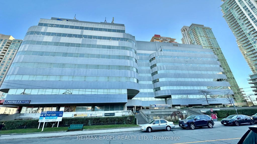 55 Town Centre Court 102, Toronto E09