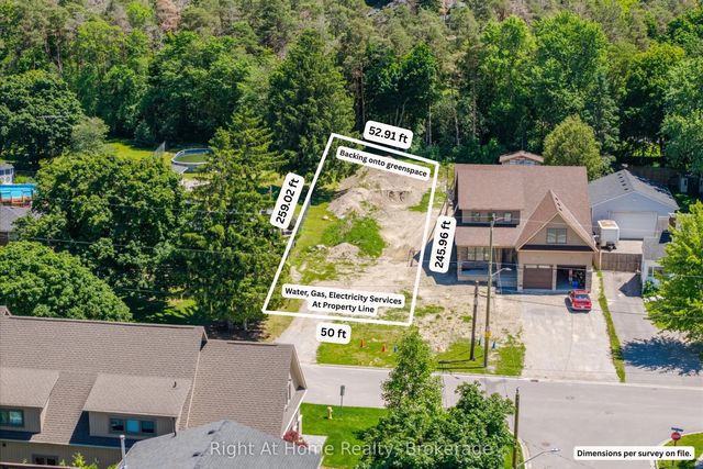 21 Eastwood Avenue N, Oshawa