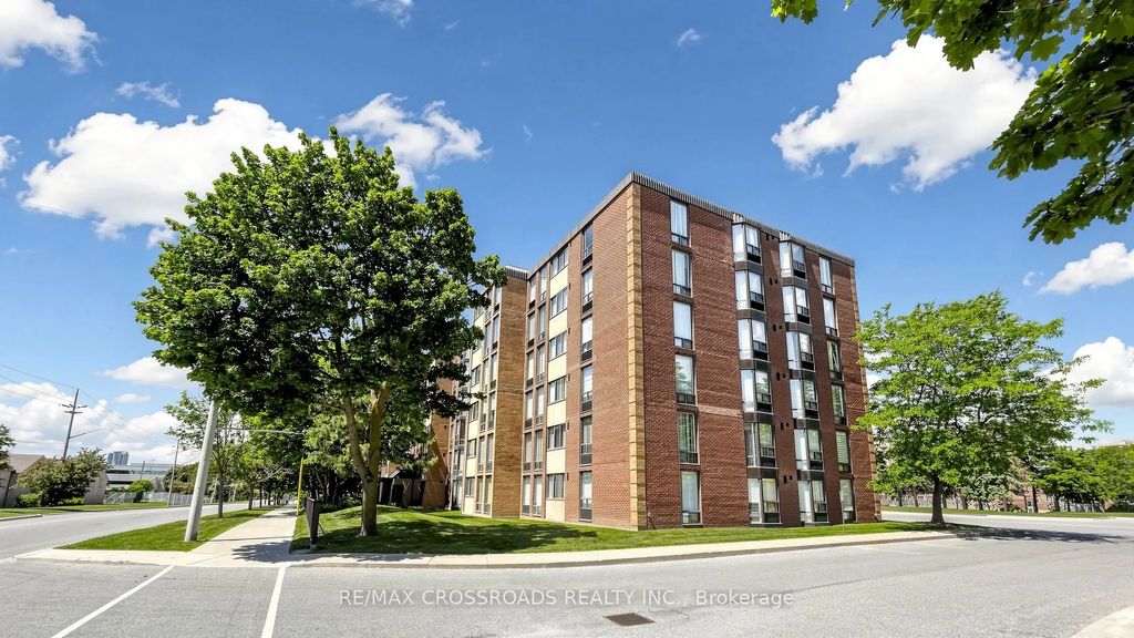 1530 Pickering Parkway 206, Pickering