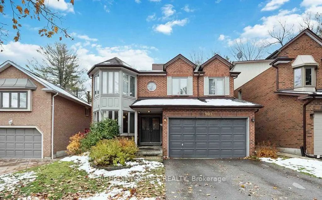 903 Alanbury Crescent, Pickering