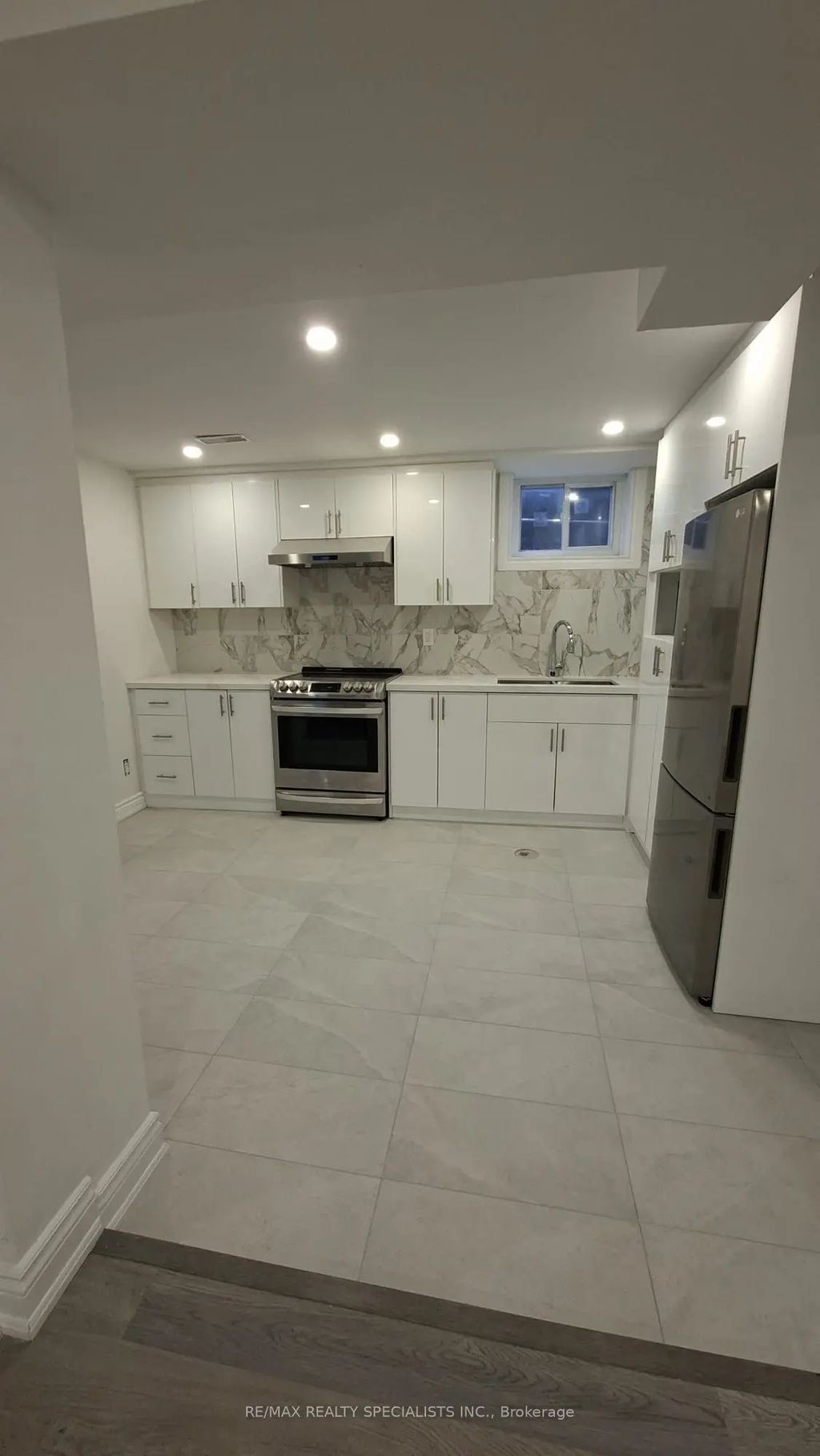 225 Waverly Street S Lower, Oshawa