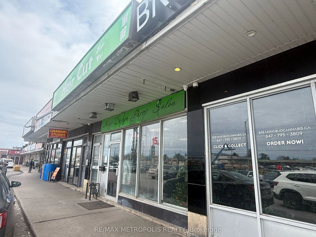 2685 Eglinton Avenue E, Toronto E04