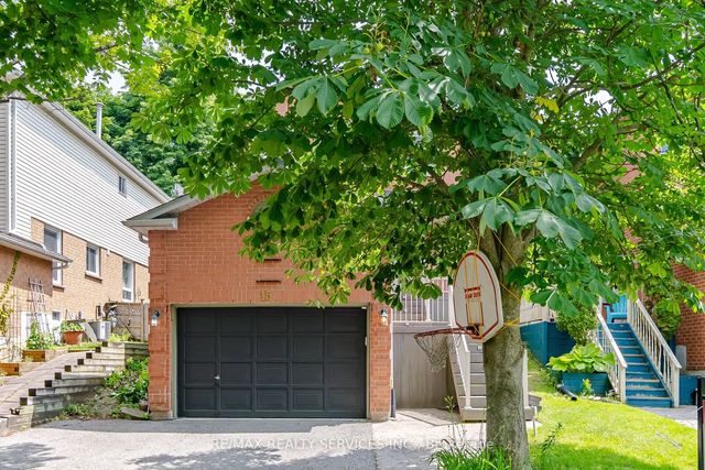 15 Climie Court, Clarington
