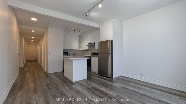 2199 Gerrard Street E 4, Toronto E02