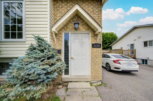 1179 Simcoe Street S, Oshawa