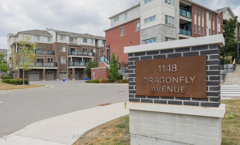 1148 Dragonfly Avenue 207, Pickering