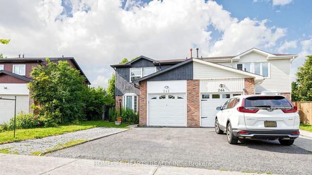 242 Braymore Boulevard, Toronto E11