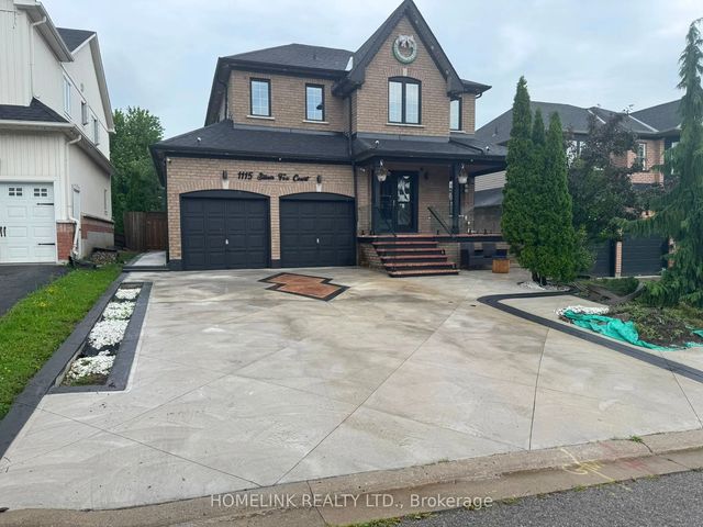 1115 Silverfox Court, Oshawa