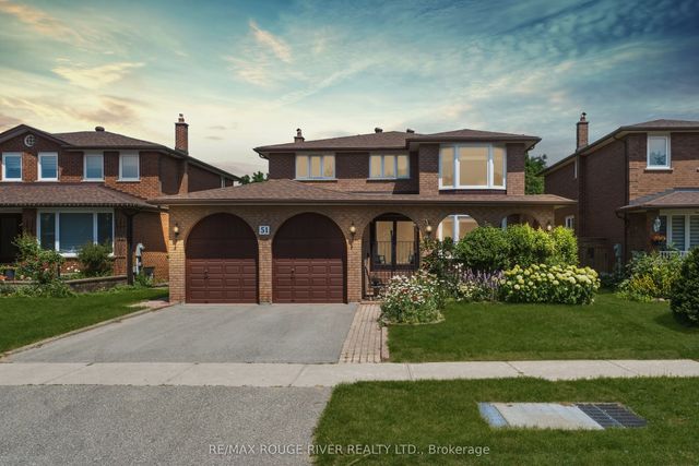 51 Sugarbush Square, Toronto E10