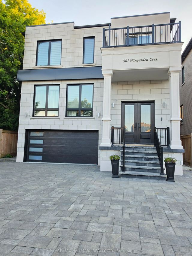 901 Wingarden Crescent, Pickering