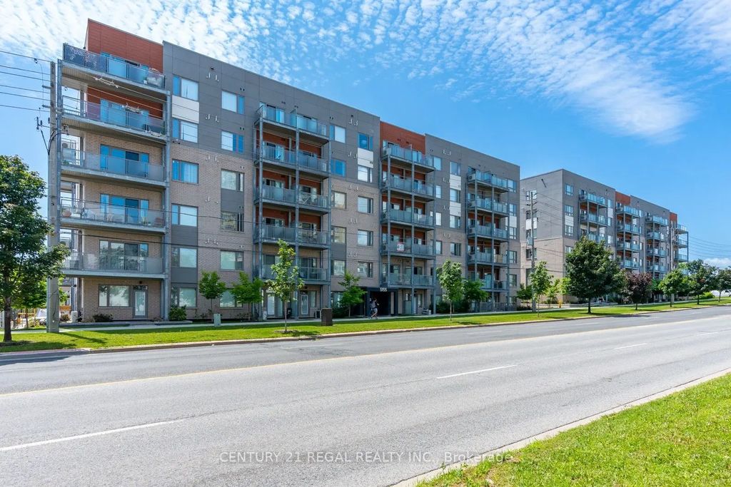 5131 Sheppard Avenue E 301, Toronto E11