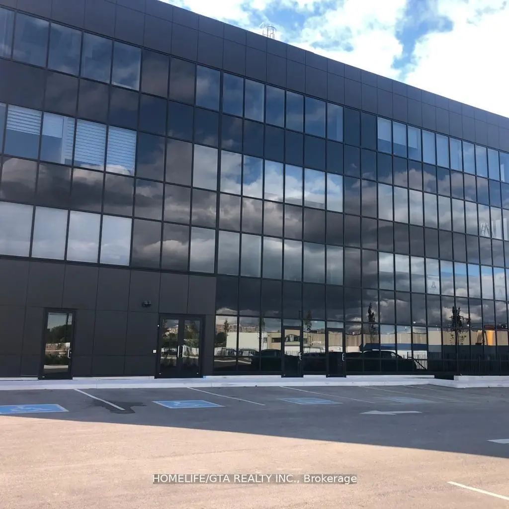 2225 Markham Road 207, Toronto E11