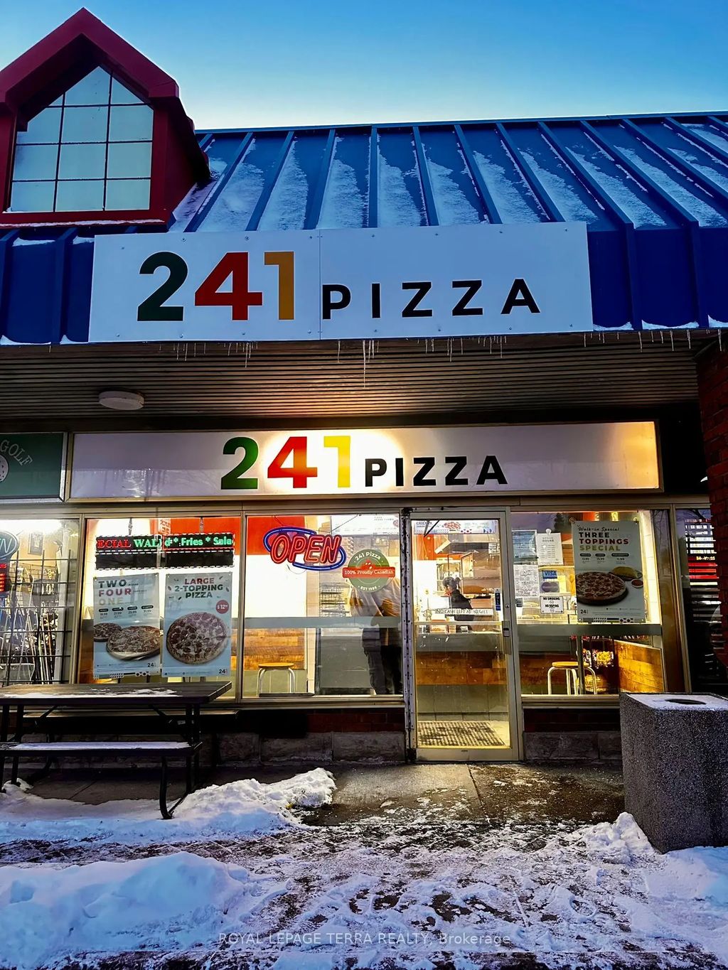 465 Bayly Street W (241 Pizza), Ajax