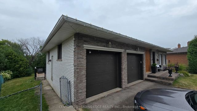 42 Arkona Drive Bsmt, Toronto E05