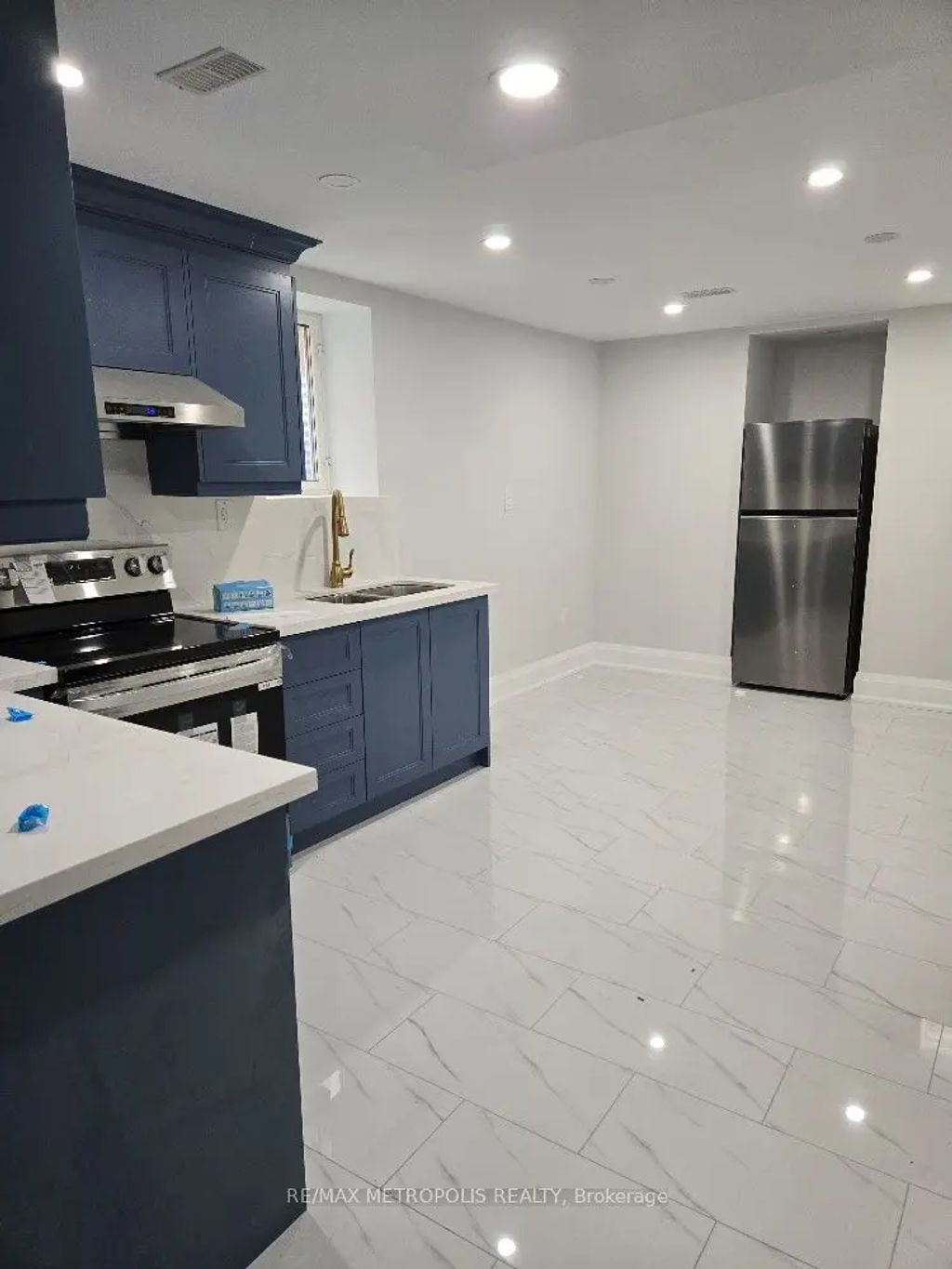 1136 Enchanted Crescent Basement, Pickering
