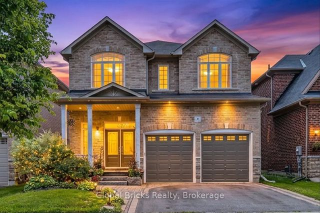 47 Holyrod Drive, Clarington