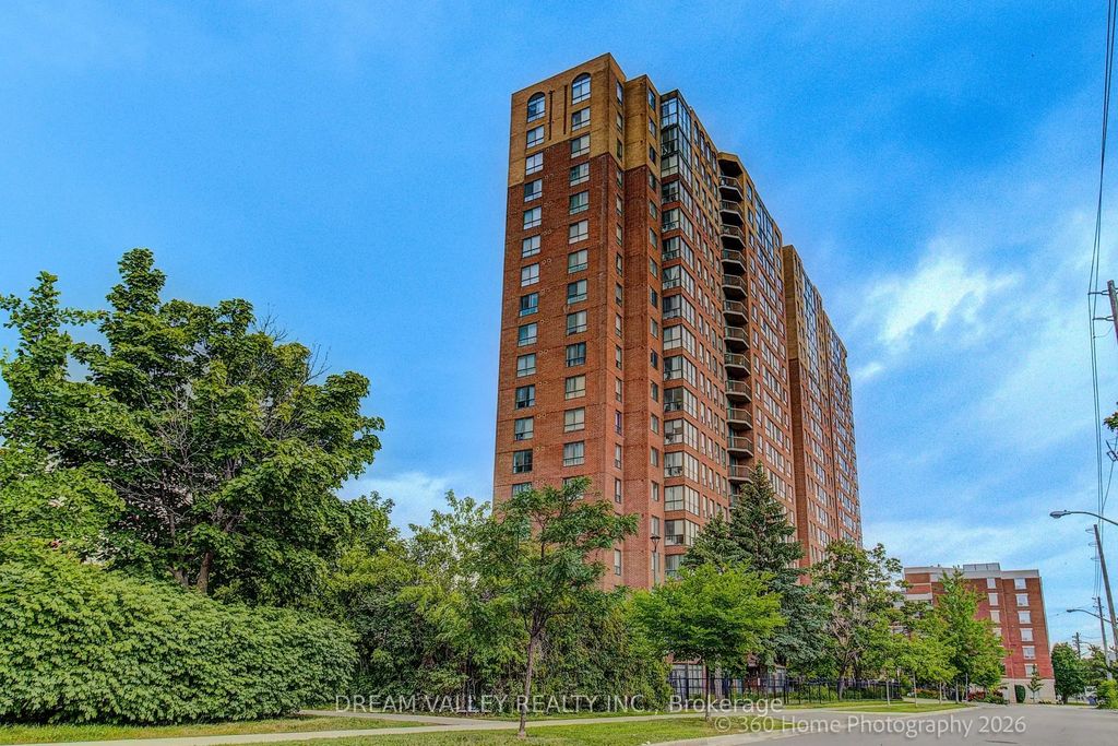 330 Mccowan Road 811, Toronto E08