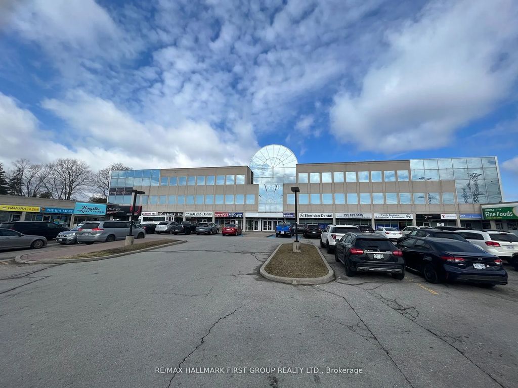 1550 Kingston Road 306, Pickering