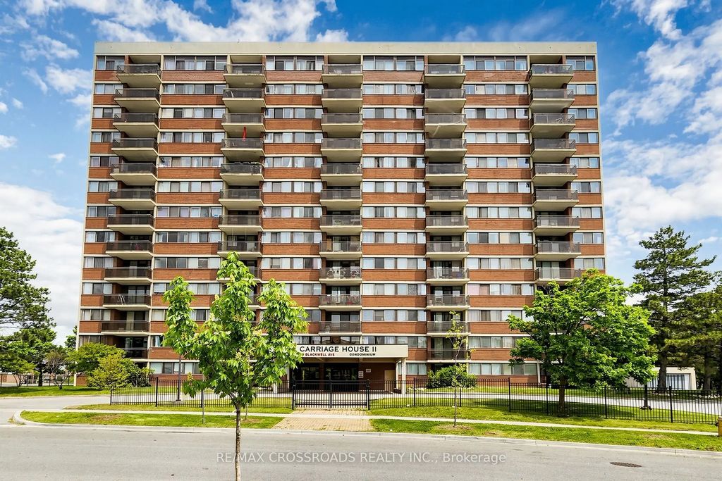 99 Blackwell Avenue Ph207, Toronto E11