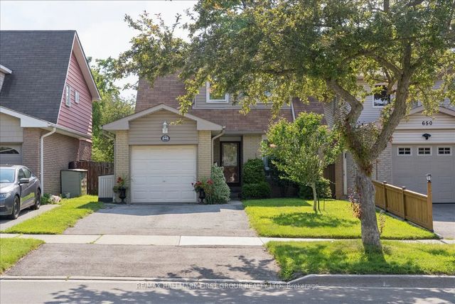 648 Creekview Circle, Pickering