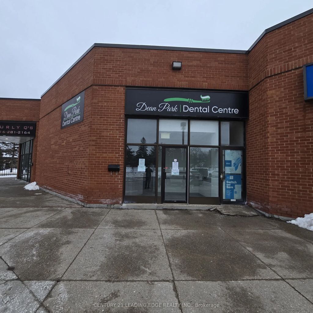 30 Dean Park Road 14, Toronto E11