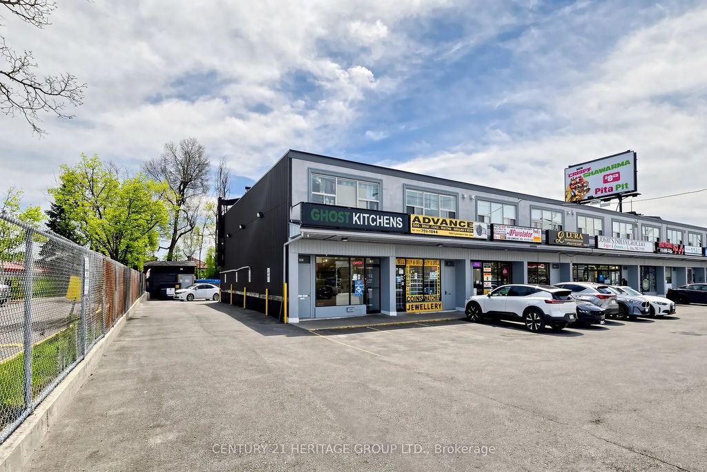 1993 Lawrence Avenue E, Toronto E04