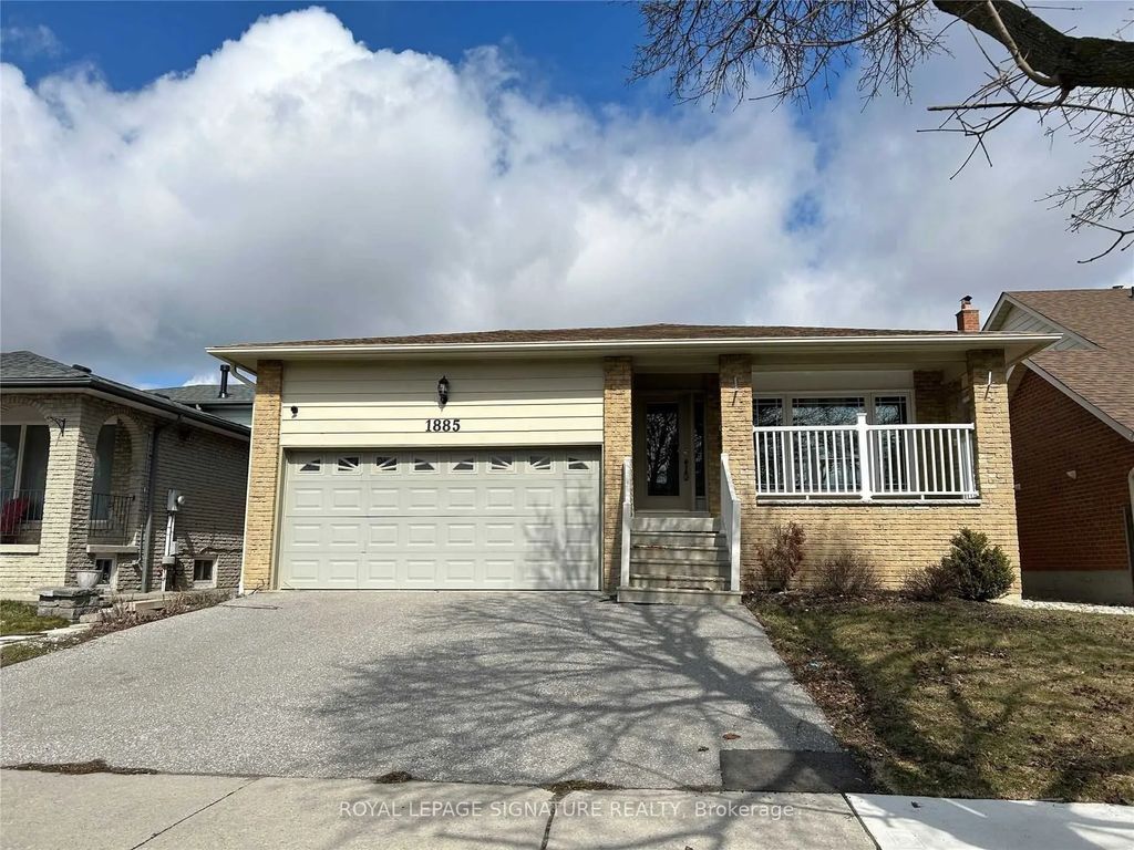 1885 Rosefield Road Lower, Pickering