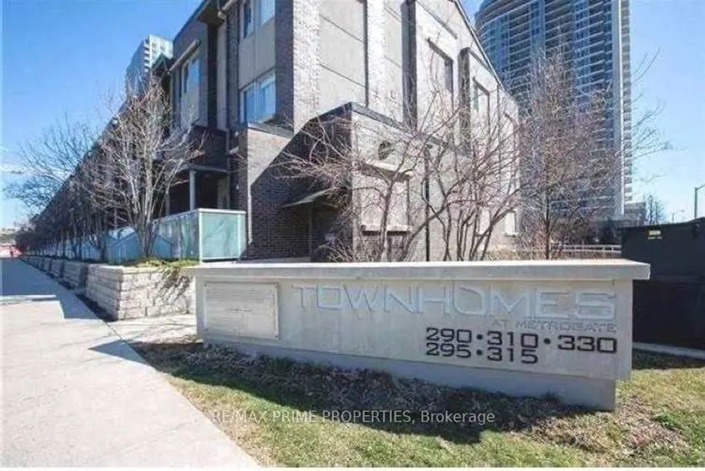 315 Village Green Square Th69, Toronto E07