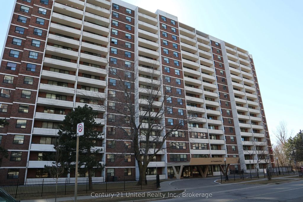 101 Prudential Drive 1011, Toronto E04